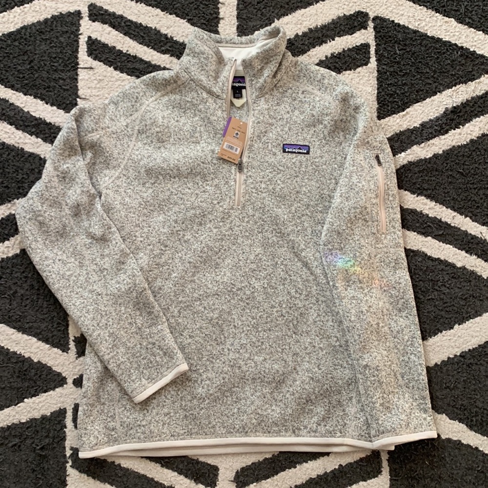 Patagonia woman’s better sweater L
